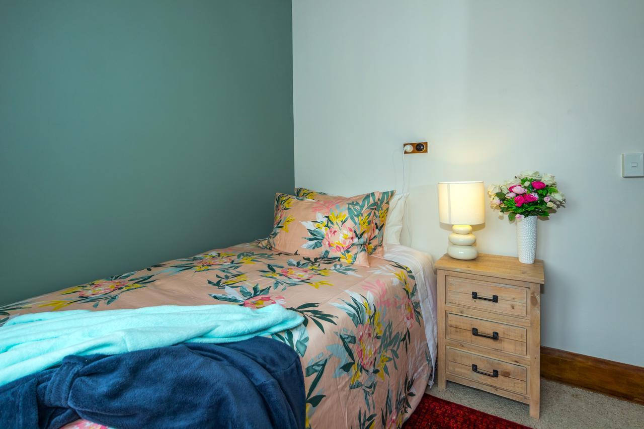 The Sanctuary & Spa Plus Free Breakfast Тимару Екстериор снимка